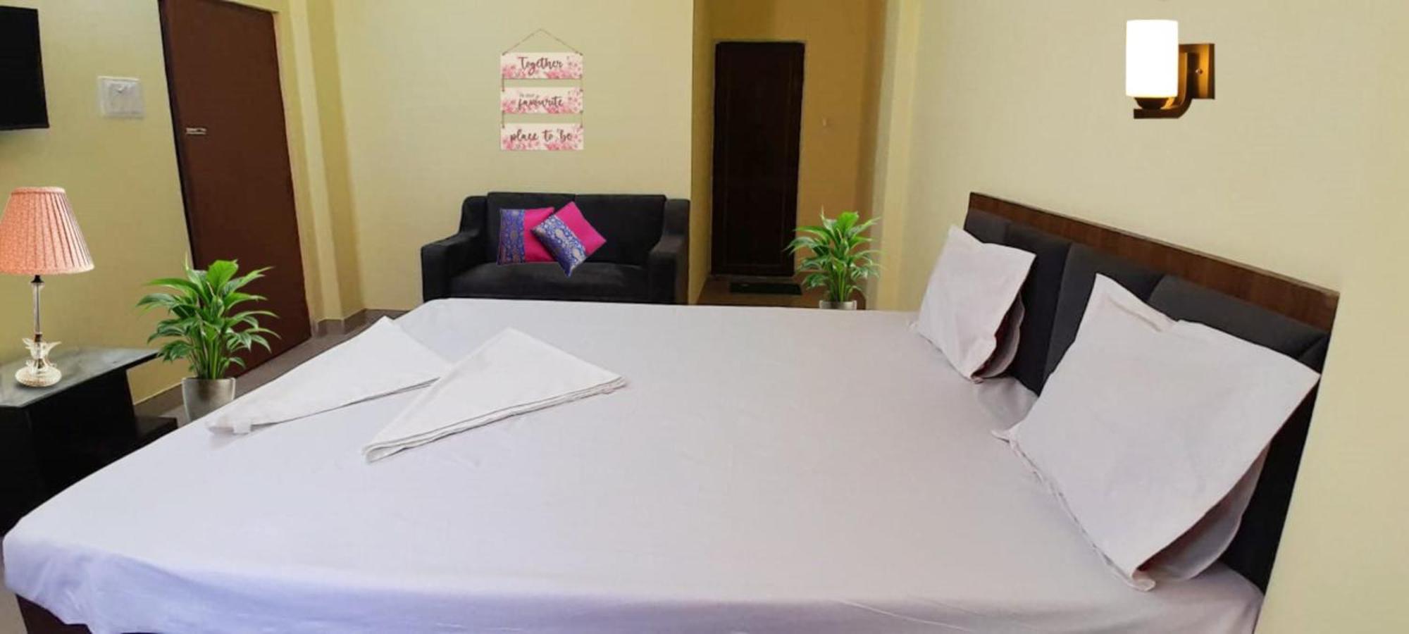 Goroomgo The Grand Inn Ruby Kolkata Luaran gambar